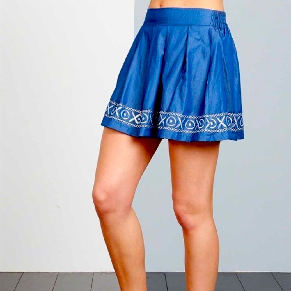 POL Jr Medium Petite Blue Jean Shirred Waistline XOXO Design Denim Skirt